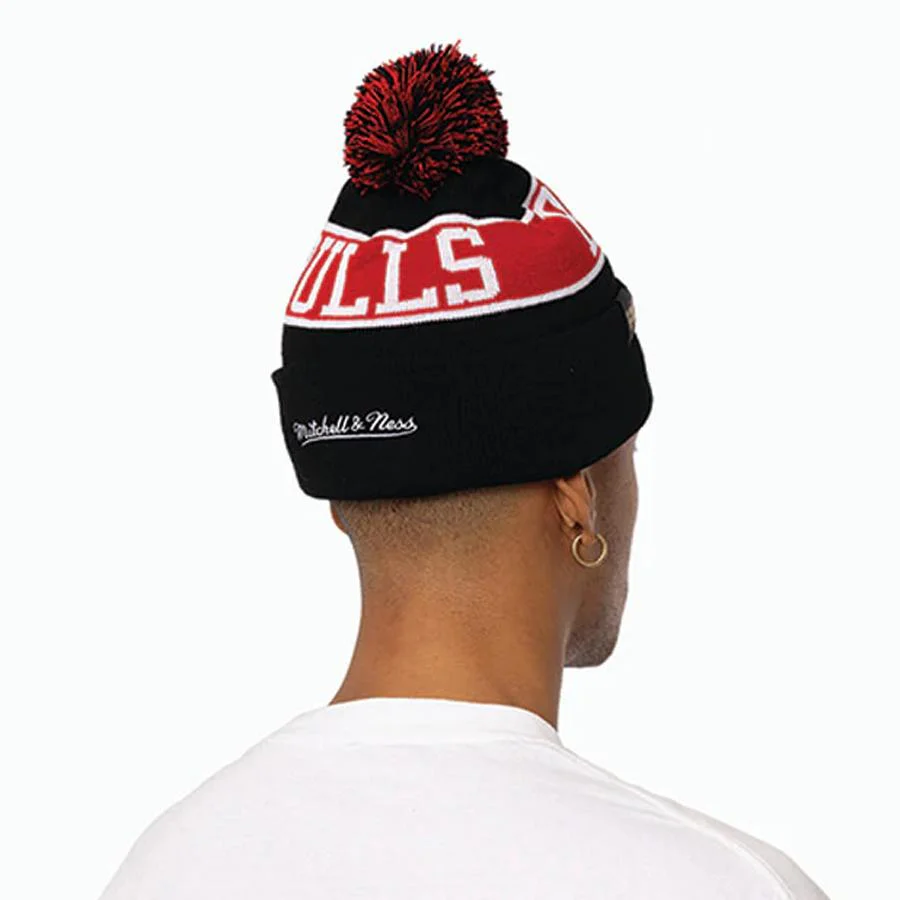 TEAM POM BEANIE KNIT BULL BLACK/RED - Image 2